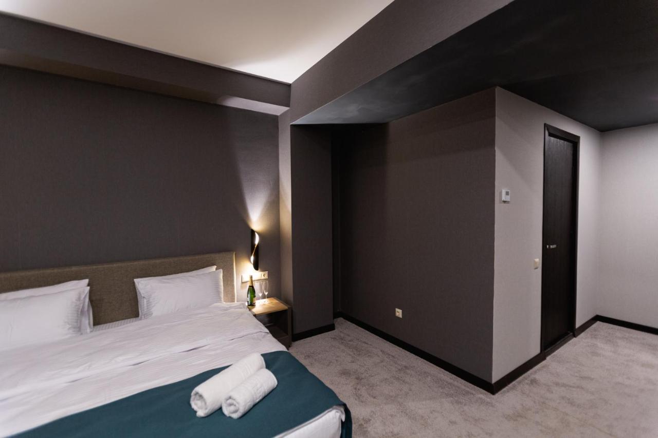 West Inn Georgia คูทายสิ ภายนอก รูปภาพ