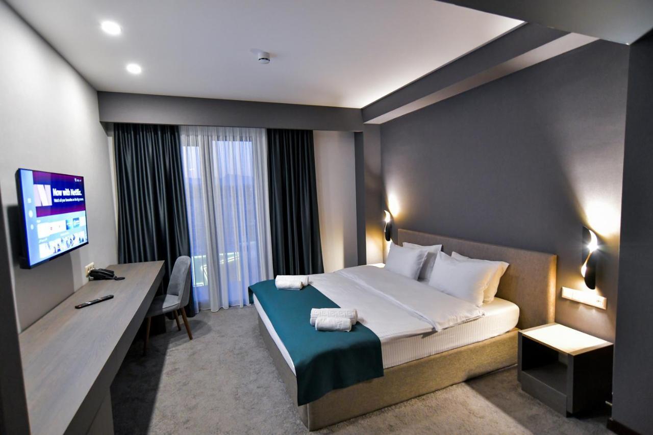 West Inn Georgia คูทายสิ ภายนอก รูปภาพ
