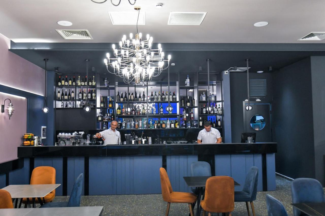 West Inn Georgia คูทายสิ ภายนอก รูปภาพ